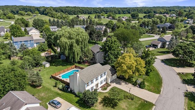 7115 Joy Marie LANE, Waterford, WI 53185