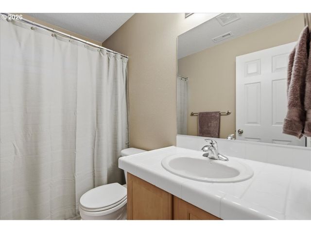 3910 Nw OAKRIDGE Ln, Camas, WA 98607