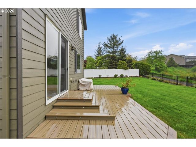 3910 Nw OAKRIDGE Ln, Camas, WA 98607