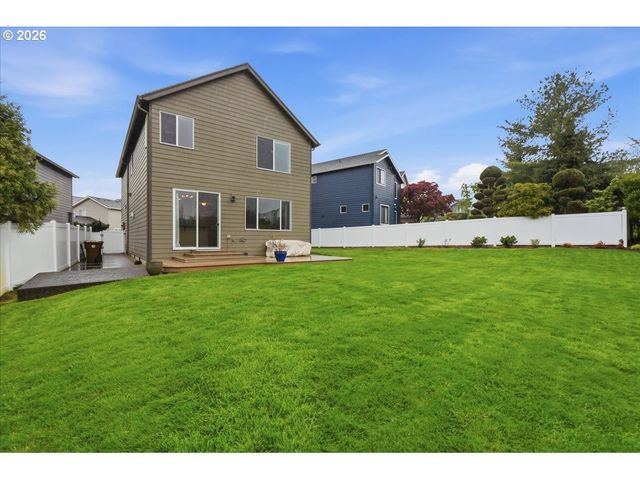 3910 Nw OAKRIDGE Ln, Camas, WA 98607