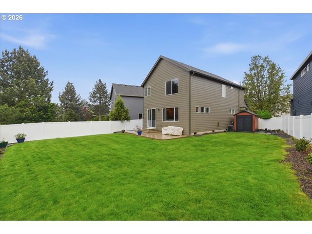 3910 Nw OAKRIDGE Ln, Camas, WA 98607