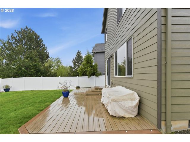 3910 Nw OAKRIDGE Ln, Camas, WA 98607