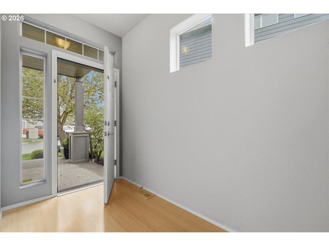 3910 Nw OAKRIDGE Ln, Camas, WA 98607