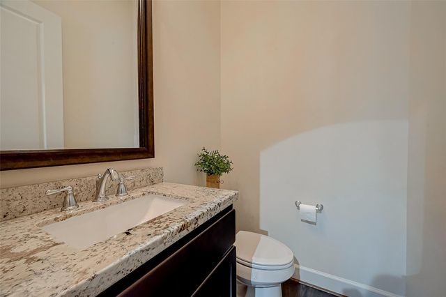 5305 Weslayan Street, Houston, TX 77005