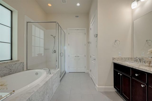 5305 Weslayan Street, Houston, TX 77005