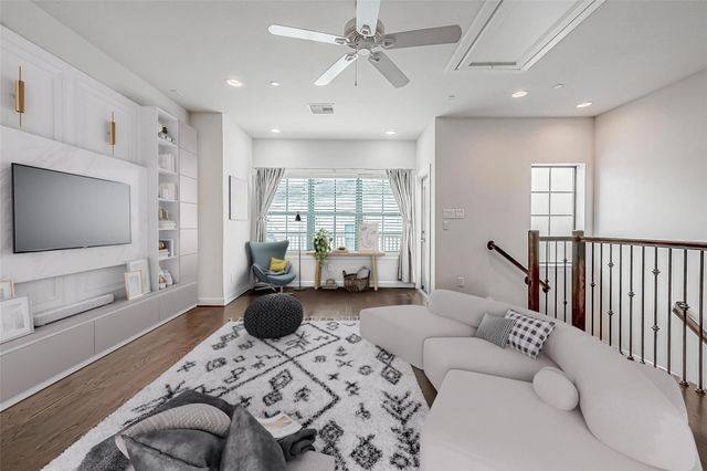 5305 Weslayan Street, Houston, TX 77005