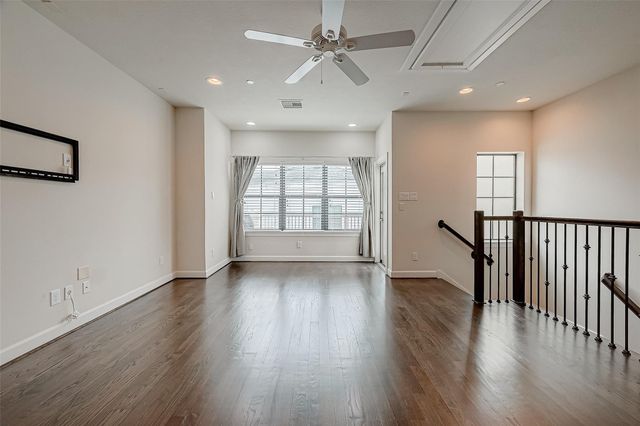 5305 Weslayan Street, Houston, TX 77005