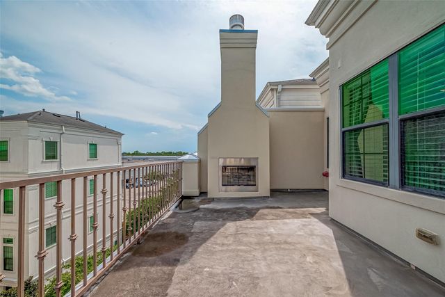 5305 Weslayan Street, Houston, TX 77005