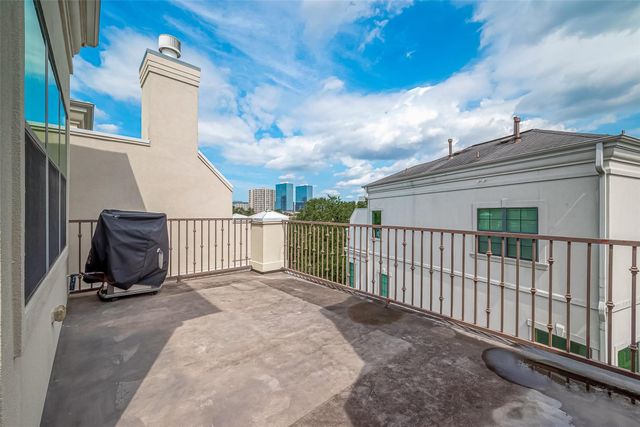 5305 Weslayan Street, Houston, TX 77005