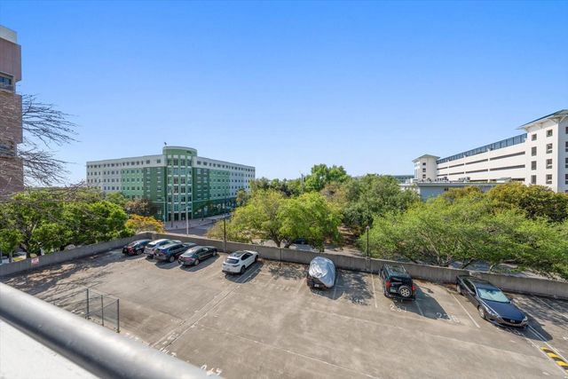 470 3RD STREET S 403, St Petersburg, FL 33701