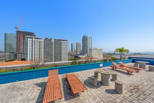 470 3RD STREET S 403, St Petersburg, FL 33701