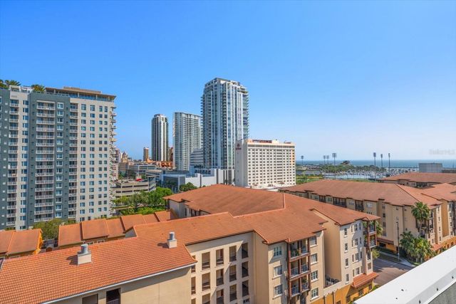 470 3RD STREET S 403, St Petersburg, FL 33701