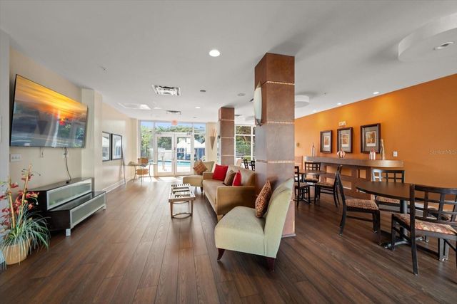 470 3RD STREET S 403, St Petersburg, FL 33701