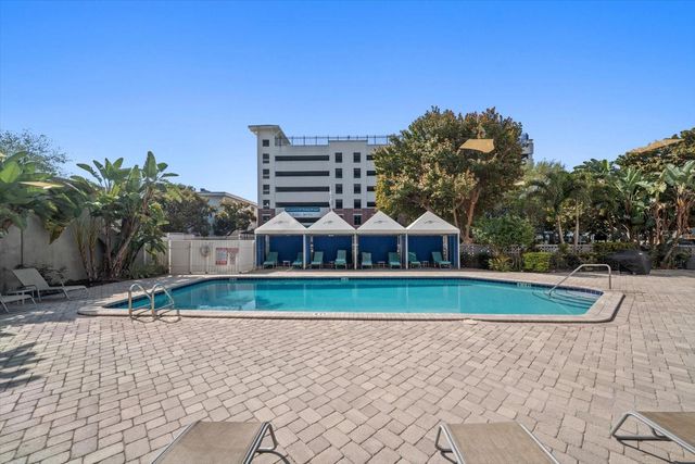 470 3RD STREET S 403, St Petersburg, FL 33701