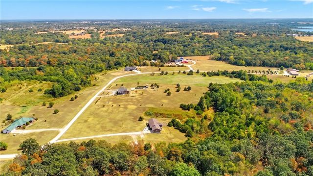 12373 Georgia Hills Drive, Gravette, AR 72736