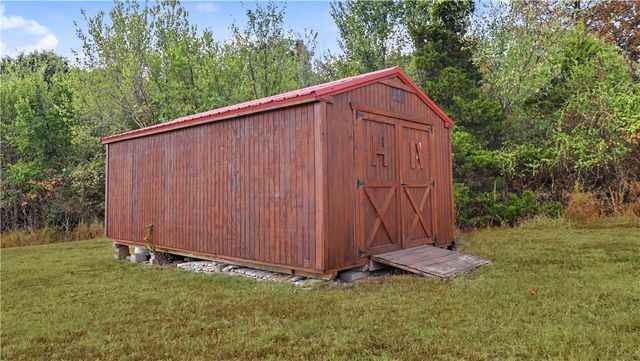 12373 Georgia Hills Drive, Gravette, AR 72736