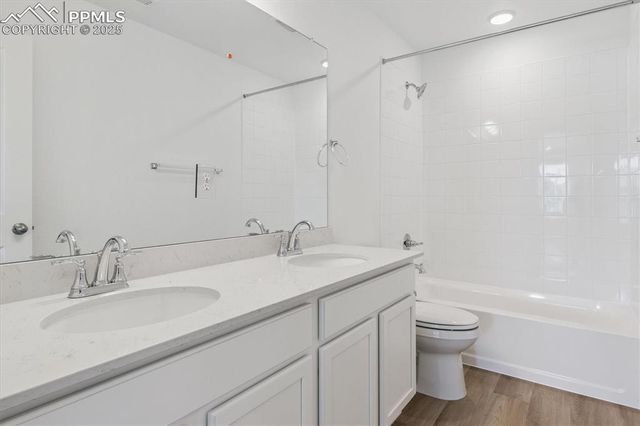 3301 Bella Notte Drive, Pueblo, CO 81001