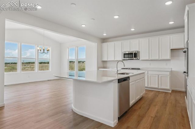 3301 Bella Notte Drive, Pueblo, CO 81001