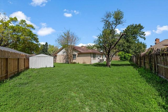 6022 Sean Court, Humble, TX 77346