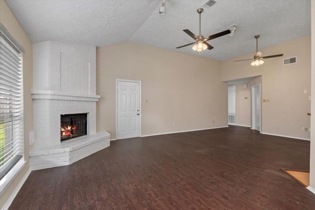 6022 Sean Court, Humble, TX 77346