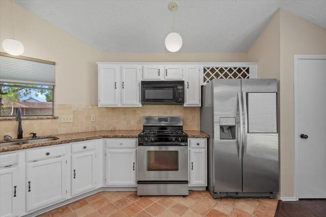 6022 Sean Court, Humble, TX 77346