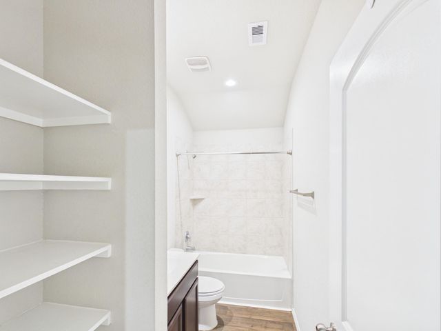 18237 Cascadia Mill Ct, New Caney, TX 77357