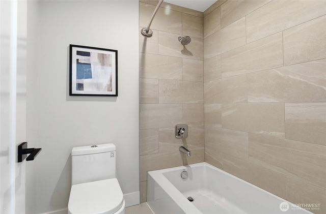 719 Edmonds Way, Edmonds, WA 98020