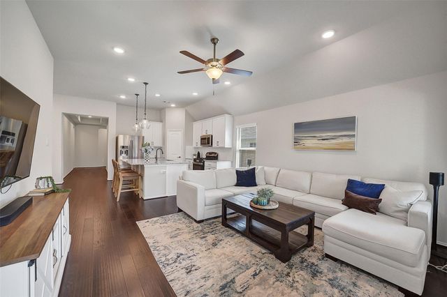 32086 Quail Terrace Lane, Conroe, TX 77385