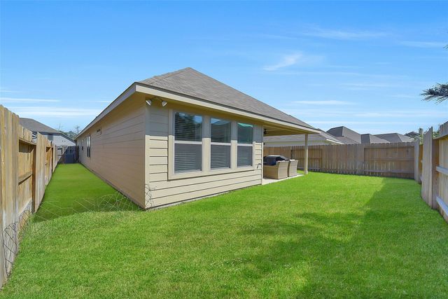 32086 Quail Terrace Lane, Conroe, TX 77385