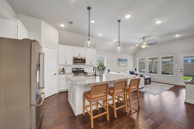 32086 Quail Terrace Lane, Conroe, TX 77385