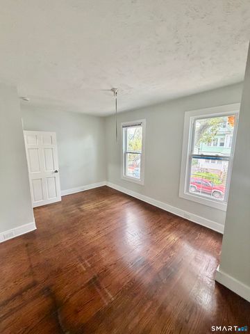 139 Poplar Street, New Haven, CT 06513