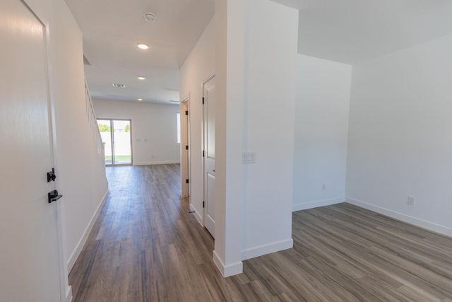 16976 W Diana Avenue, Waddell, AZ 85355