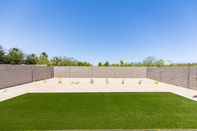 16976 W Diana Avenue, Waddell, AZ 85355