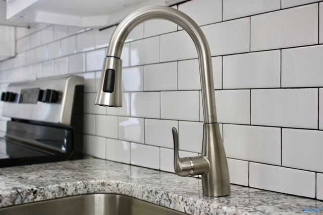 1017 Crestline Road NW, Huntsville, AL 35816