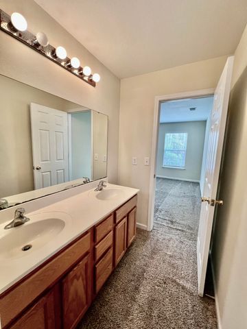 1102 Margle Way, North Charleston, SC 29420