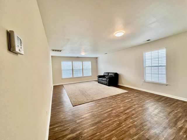 1102 Margle Way, North Charleston, SC 29420