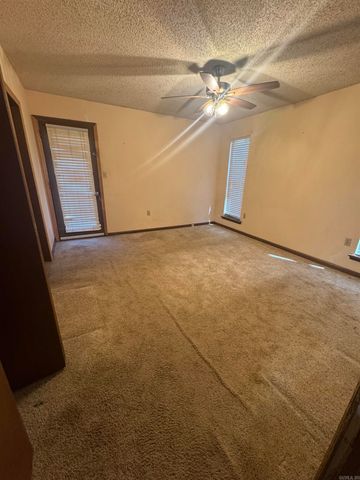 7 Neal Street, Bryant, AR 72022