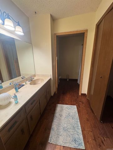 7 Neal Street, Bryant, AR 72022