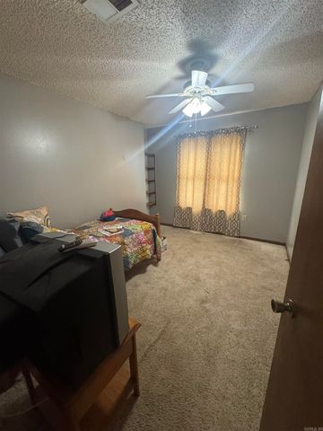 7 Neal Street, Bryant, AR 72022