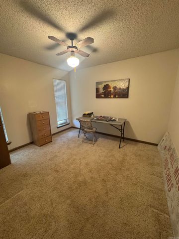 7 Neal Street, Bryant, AR 72022