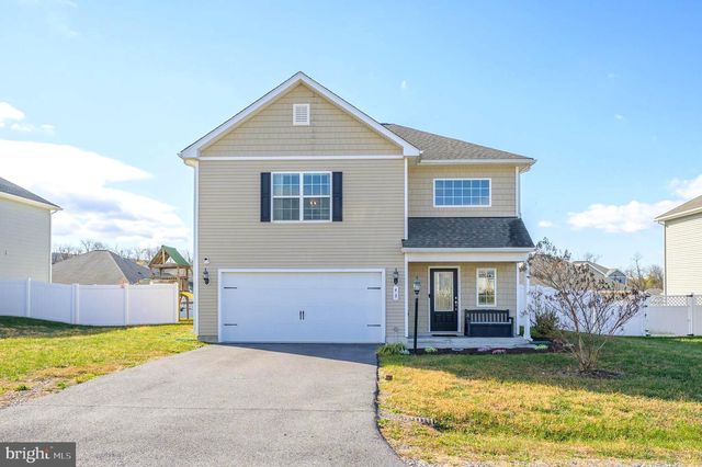 43 SARGENT LN, Martinsburg, WV 25401