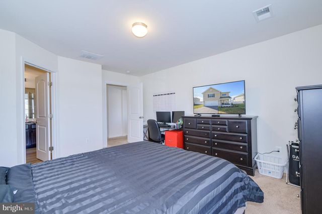 43 SARGENT LN, Martinsburg, WV 25401