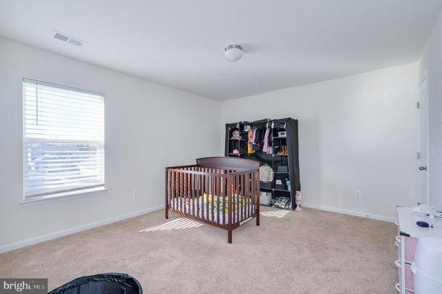 43 SARGENT LN, Martinsburg, WV 25401