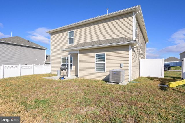 43 SARGENT LN, Martinsburg, WV 25401