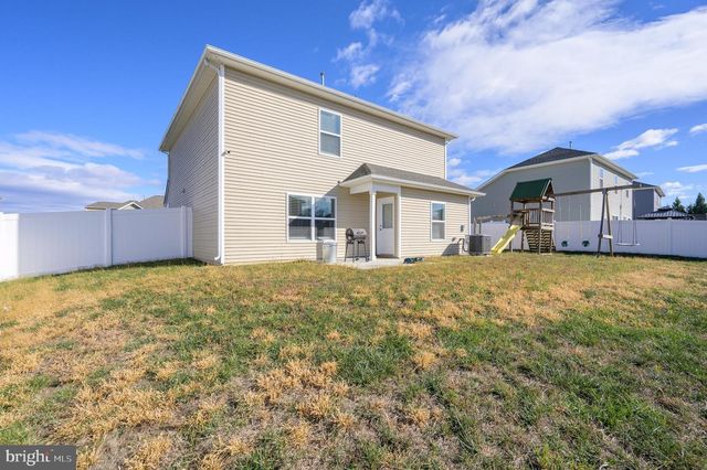 43 SARGENT LN, Martinsburg, WV 25401