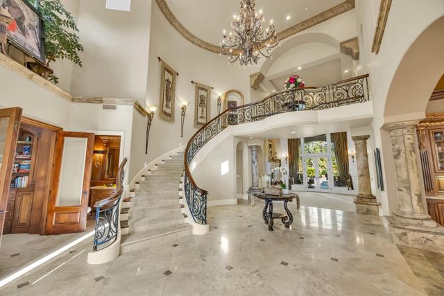 9680 Los Lagos Circle North, Granite Bay, CA 95746