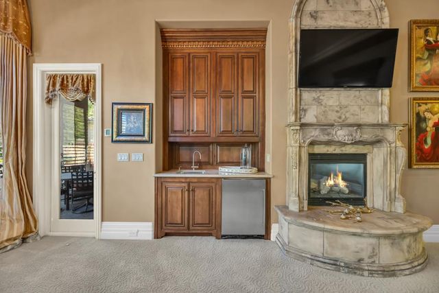 9680 Los Lagos Circle North, Granite Bay, CA 95746