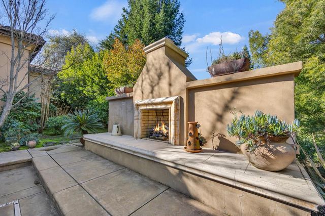 9680 Los Lagos Circle North, Granite Bay, CA 95746