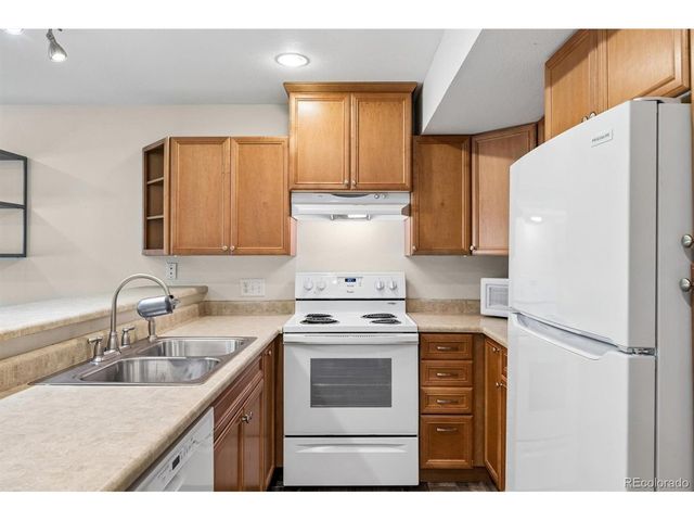 18318 W 58th Pl 74, Golden, CO 80403
