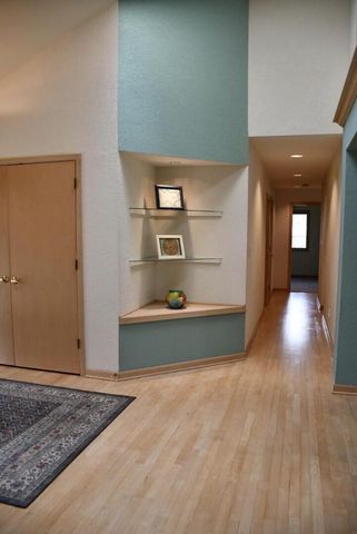 N61W16124 Hawthorne DRIVE, Menomonee Falls, WI 53051
